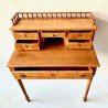 Laminated writing desk in maple, late 19th