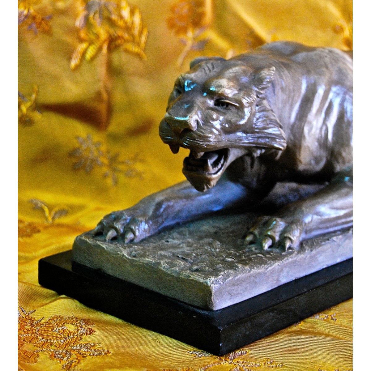 Leona, principio del siglo XX.