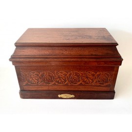 Caja joyero de caoba, principios del siglo XX 2