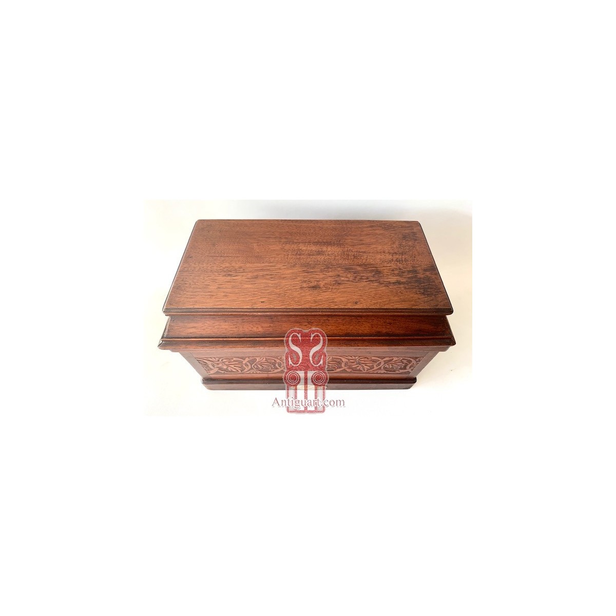 Caja joyero de caoba, principios del siglo XX