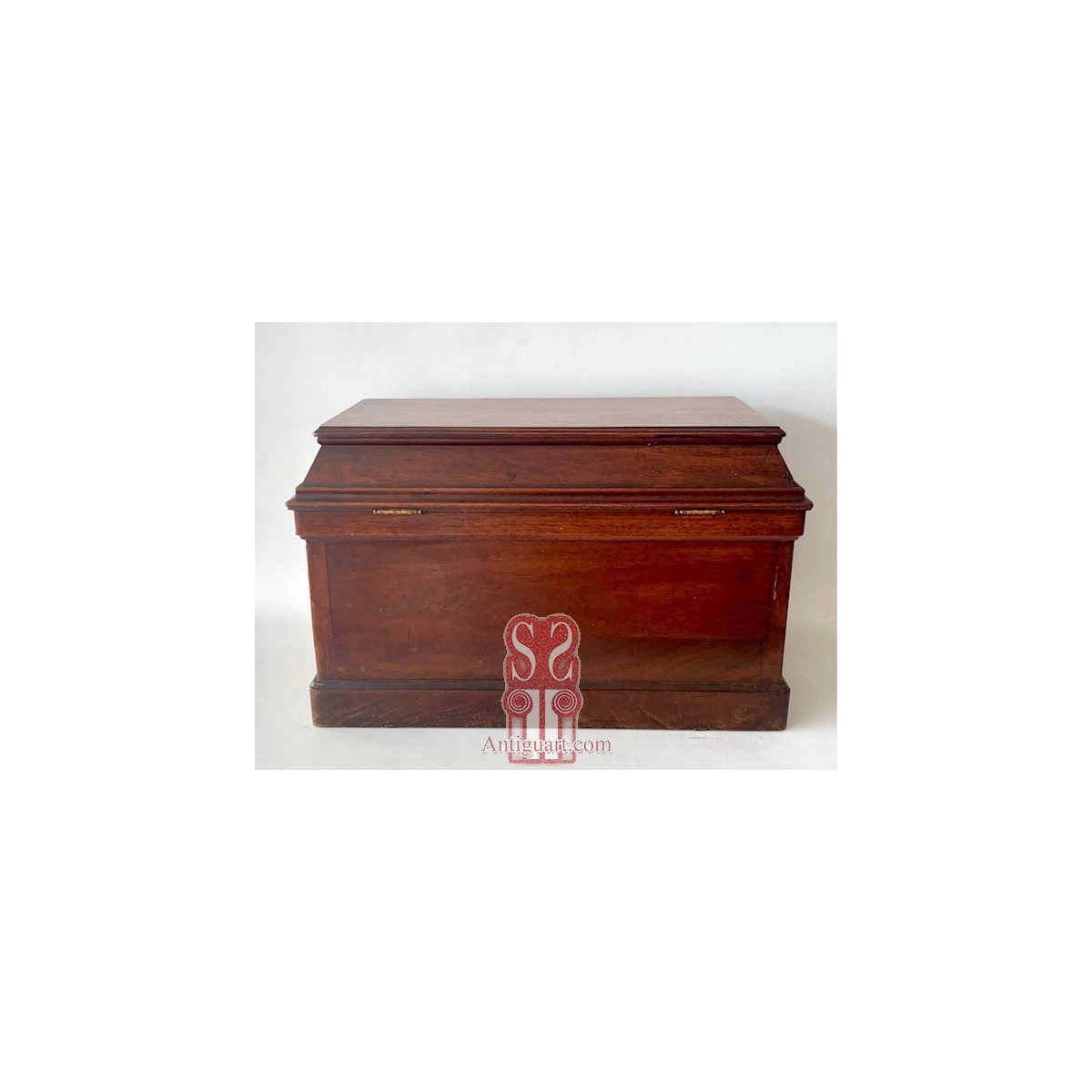 Caja joyero de caoba, principios del siglo XX