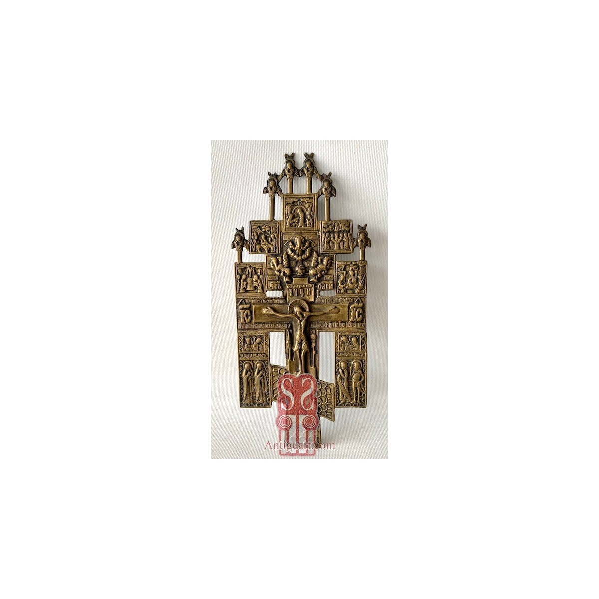 Crucifijo ortodoxo en bronce, Rusia, siglo XIX