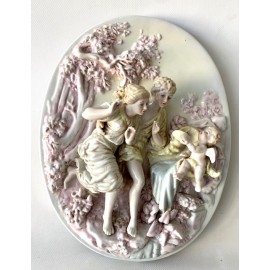 Altorrelieves de porcelana Meissen. 2