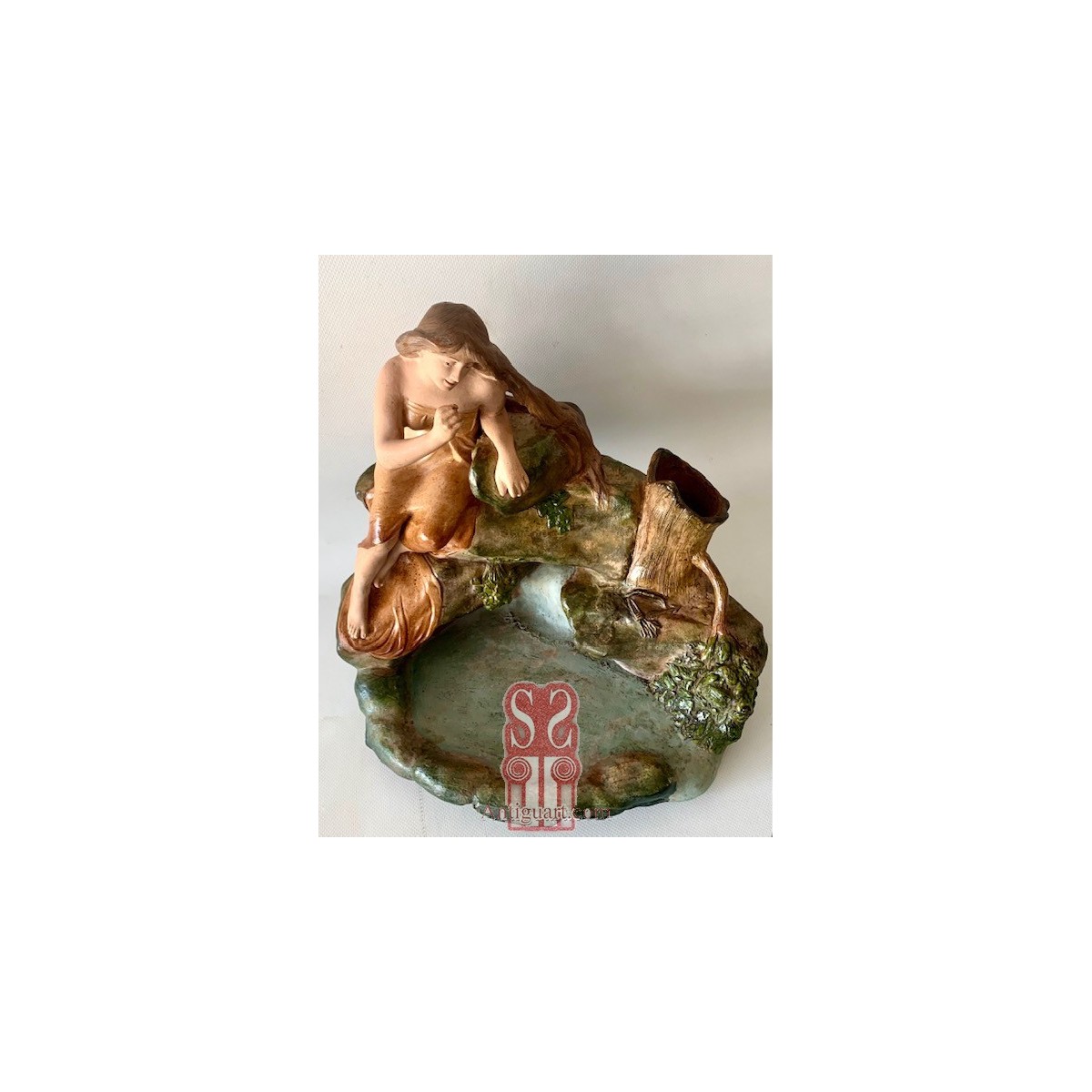 Lorenzo Vergnano “Mujer delante un lago” terracotta policromada