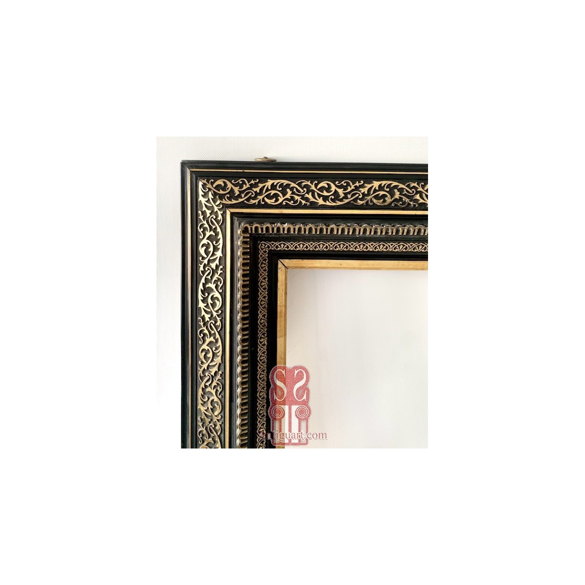 Marco de finales del siglo XIX