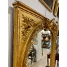 Grande espejo dorado del siglo XIX