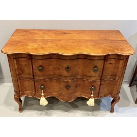 Comoda francesa arbaléte del siglo XVIII 2