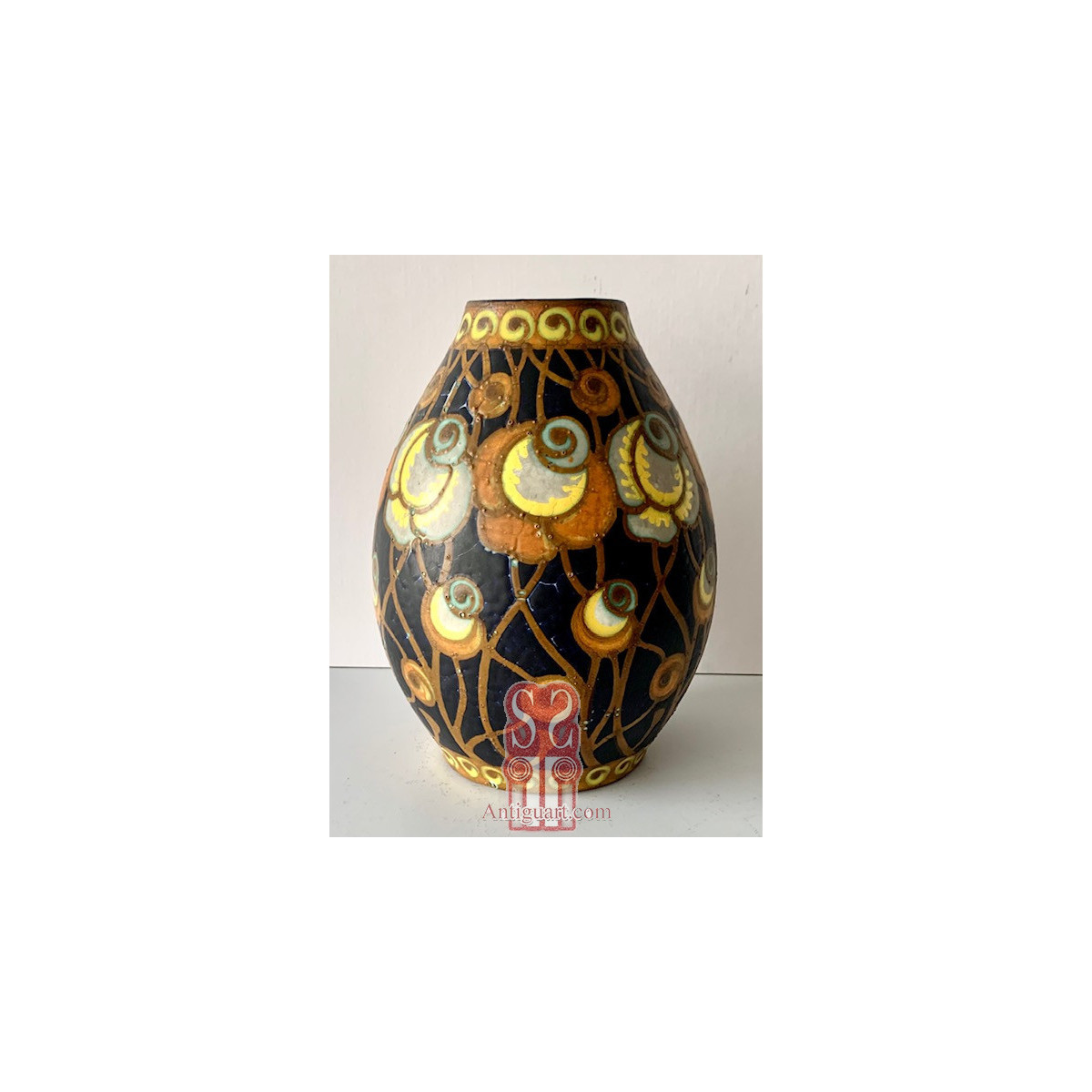 Art deco ceramic vase, Keramis Boch