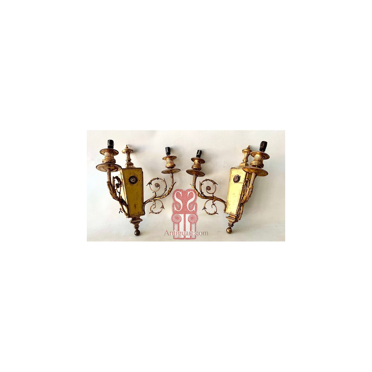 Pair of two-light wall lamps 19th