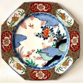 Pareja de platos Imari, Japón finales Siglo XIX. 2