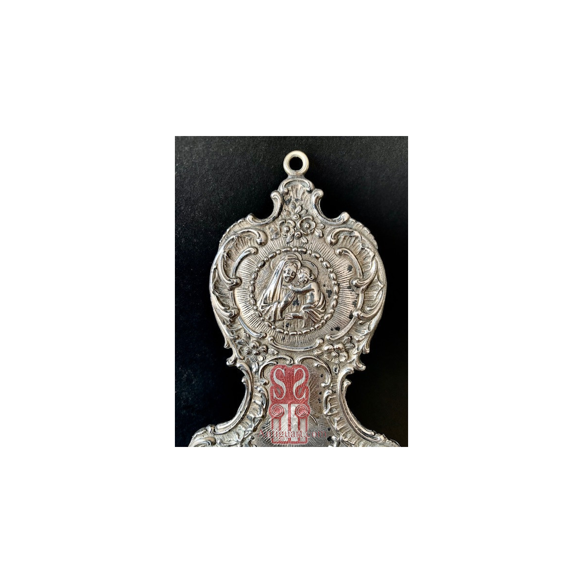 Benditera de plata del siglo XIX.