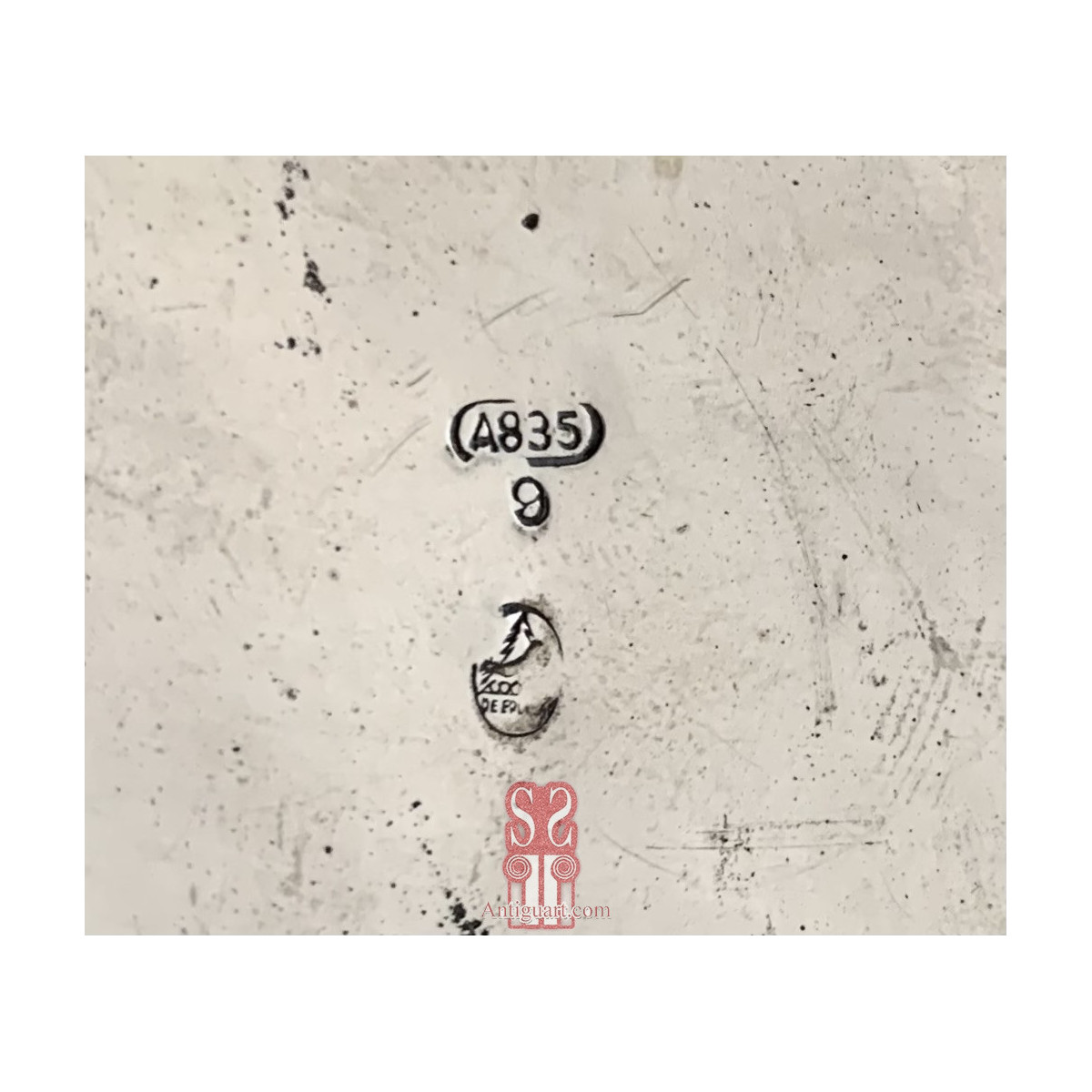 Benditera de plata del siglo XIX.