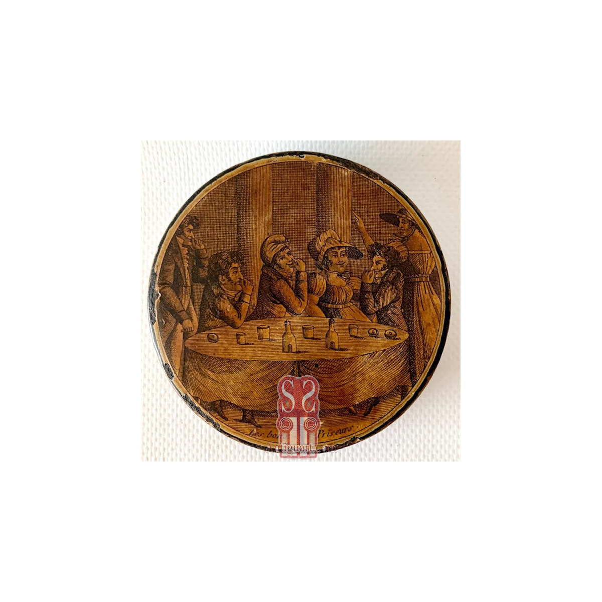 Round tobacco box 19th