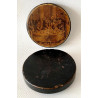 Round tobacco box 19th