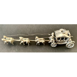 Carrozza con nocchieri e sei cavalli d’argento 2