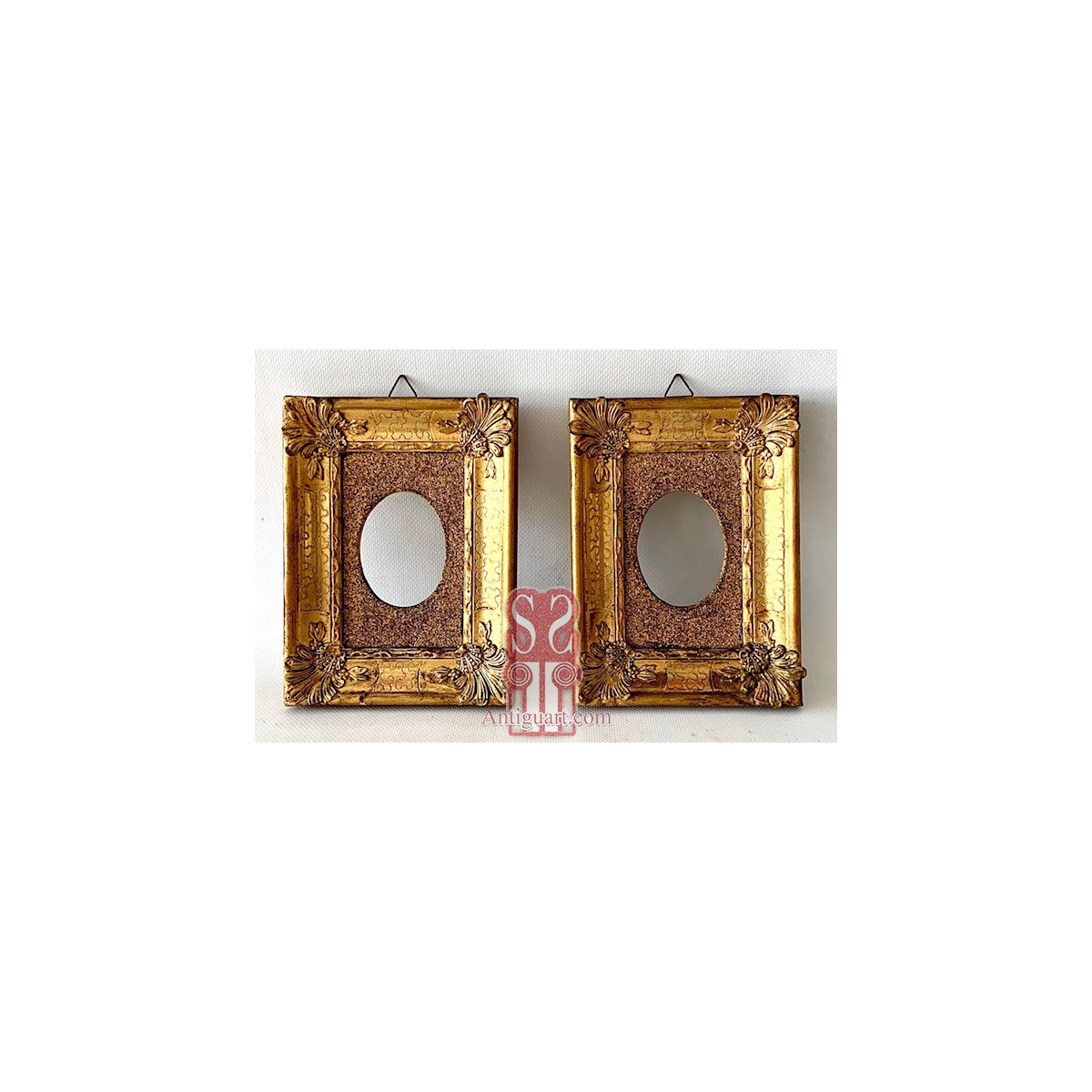 Pair of gilded frames 19th