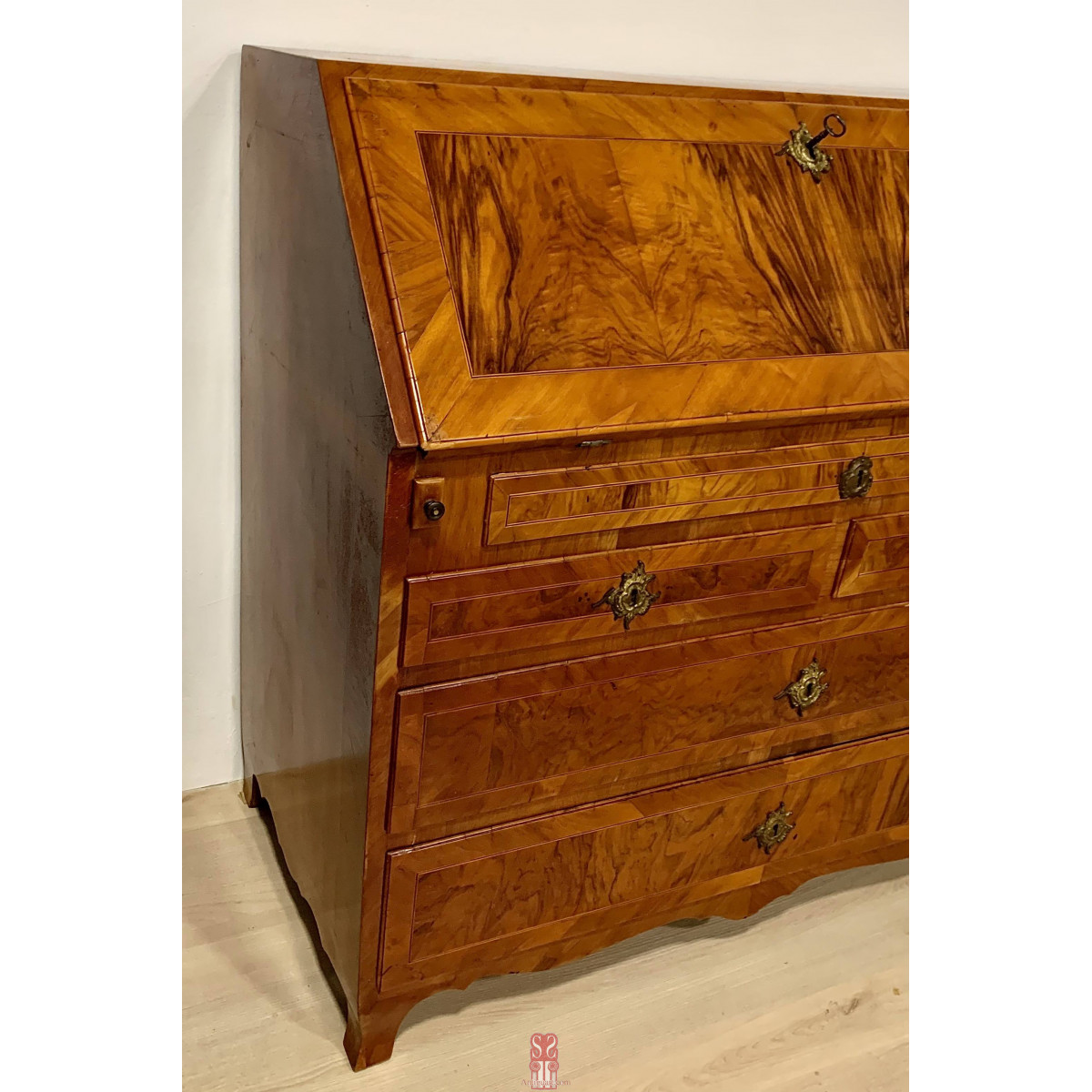 Escritorio papelera, Carlos IV, finales del siglo XVIII.