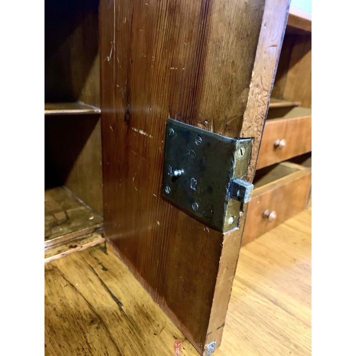 Escritorio papelera, Carlos IV, finales del siglo XVIII.