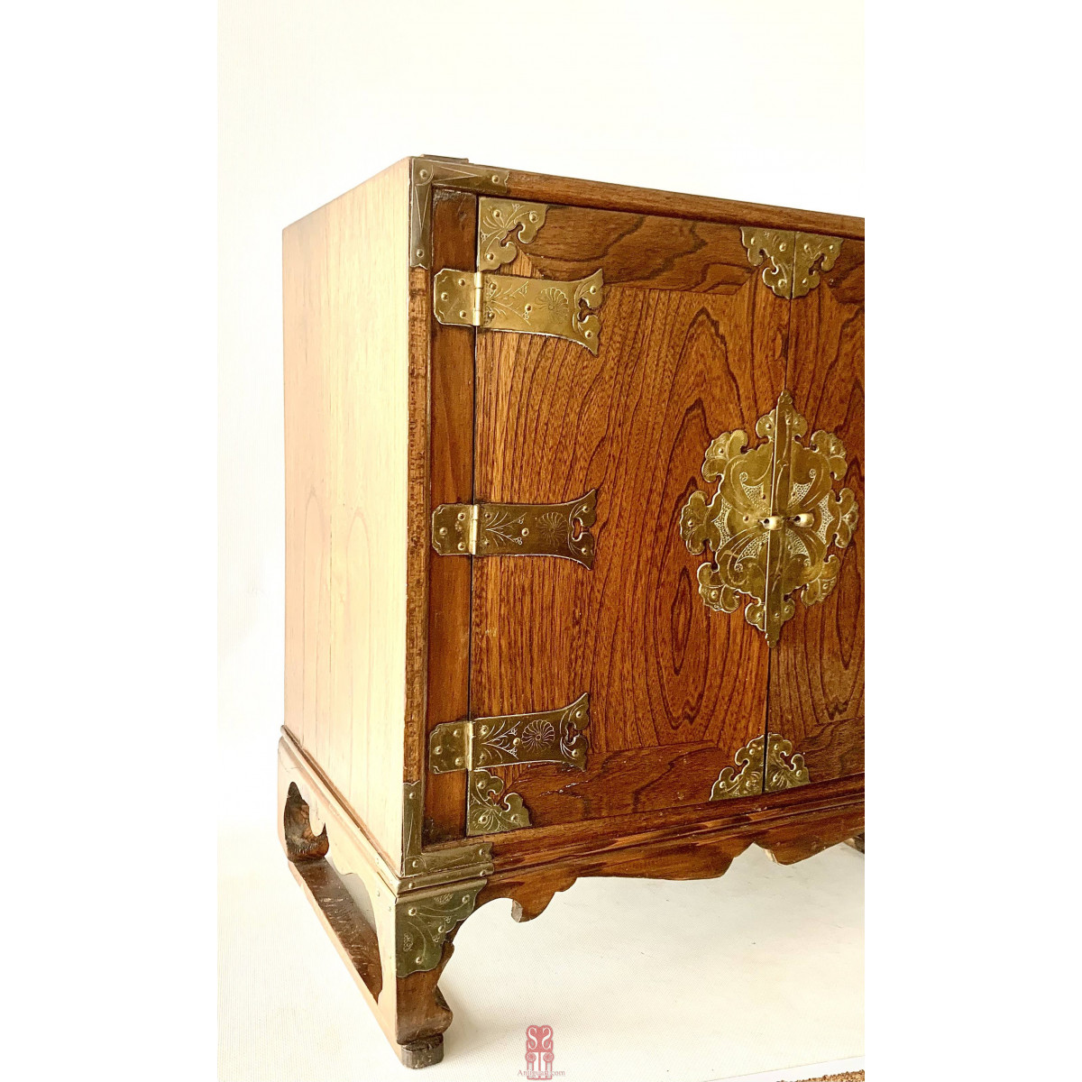 Mueble coreano bandaji, finales del siglo XIX