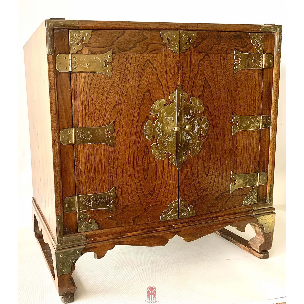 Mueble coreano bandaji, finales del siglo XIX