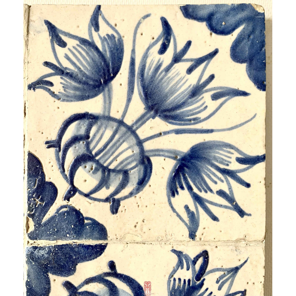 Conjunto de cuatro azulejos portugueses del siglo XVIII