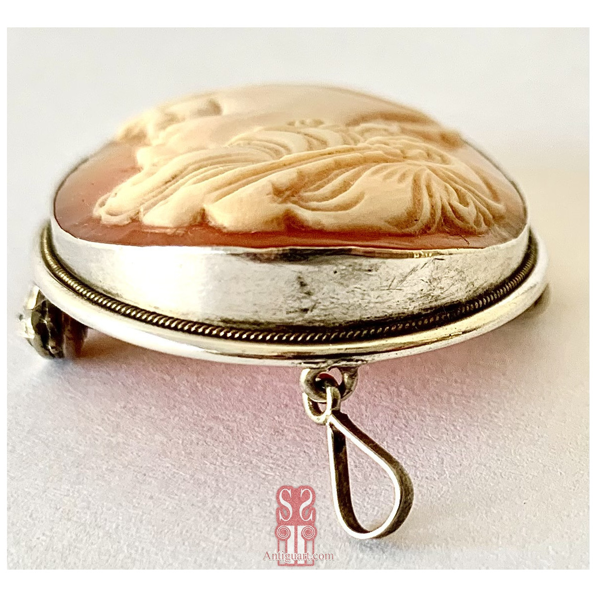 Broche/colgante camafeo, principios del siglo XX