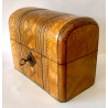 Box with fine inlays with geometric decorations 19th