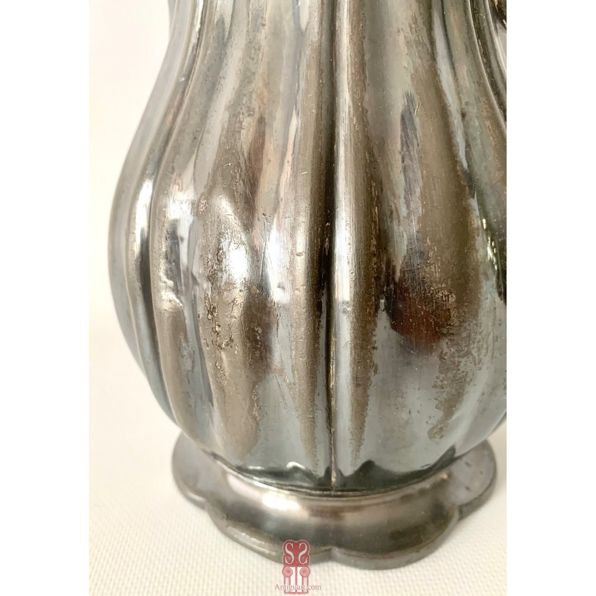 Jarra en peltro del siglo XVIII.