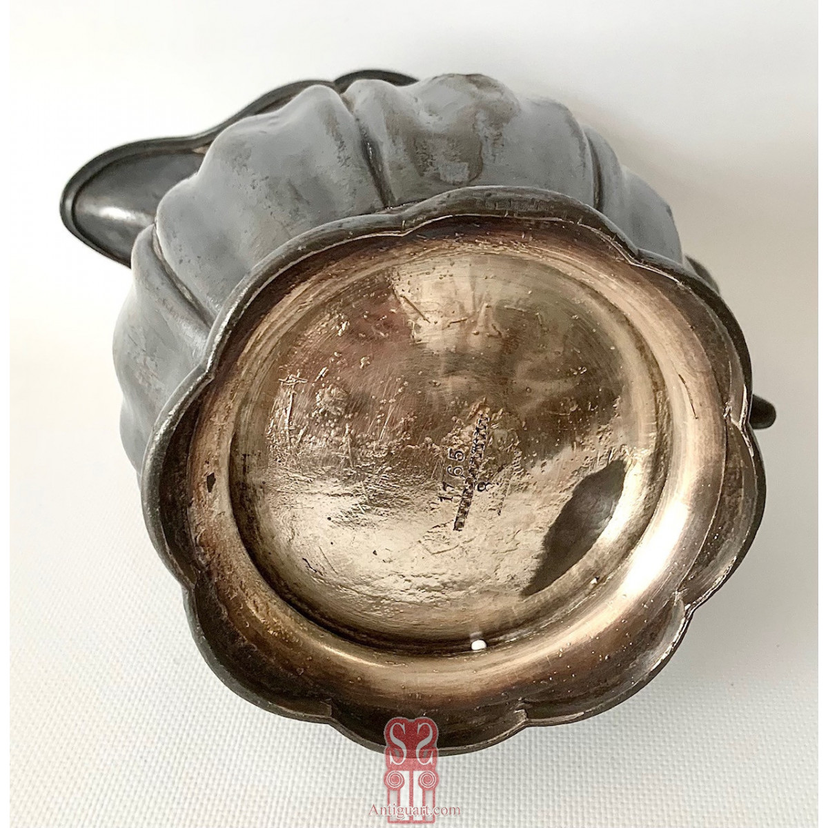 Jarra en peltro del siglo XVIII.