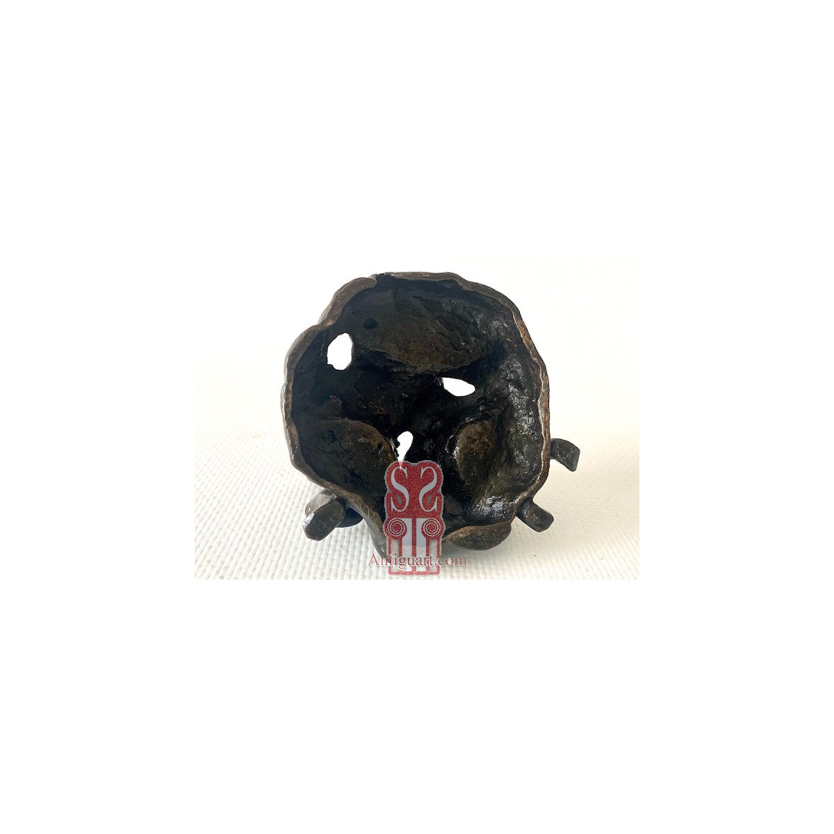 Incensario bronce. Los tres monos sabios. Japón Meiji Finales Siglo XIX.