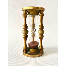 Reloj de arena en bronce dorado y cristal soplado de principios del siglo XX.