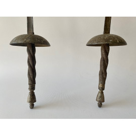 Pareja espadas floretes, Francia, finales Siglo XIX. 2