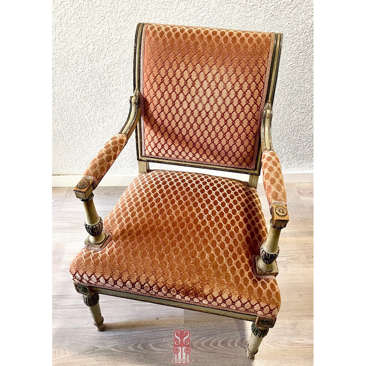 Butaca francesa Luis XVI del Siglo XVIII.