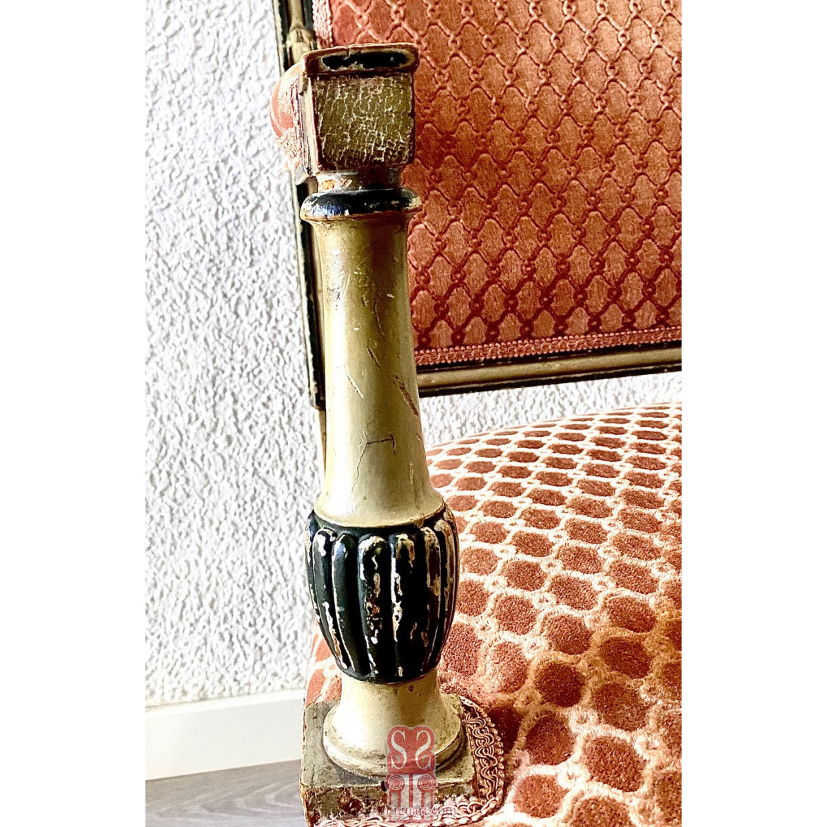 Butaca francesa Luis XVI del Siglo XVIII.