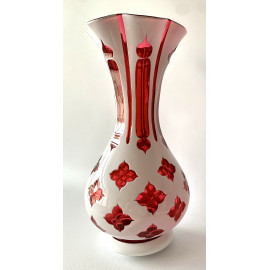 Jarrón de cristal Bohemia (Actual Repubblica Checa) de finales del siglo XIX.  2