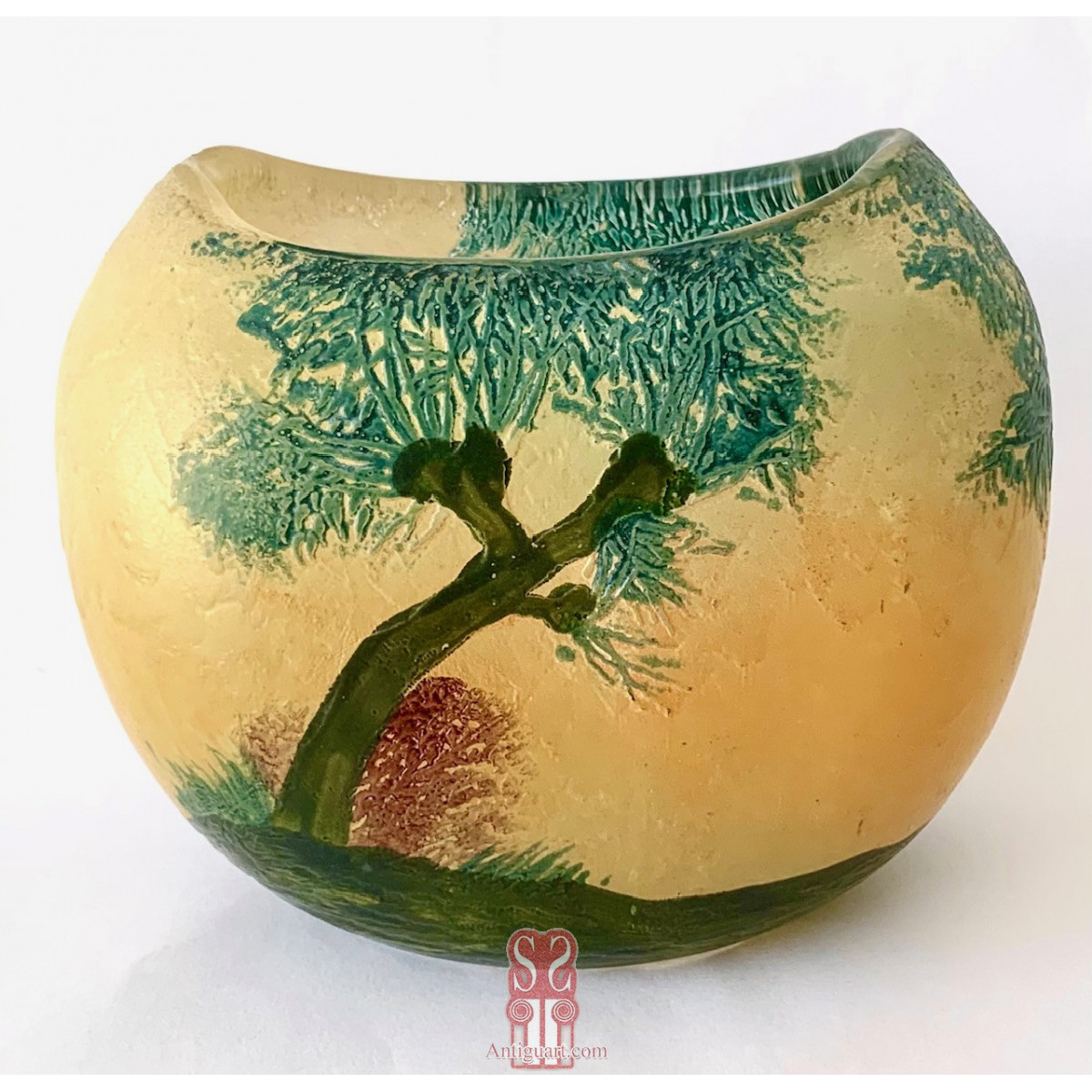 Jarrón de cristal Legras, Francia circa 1910.