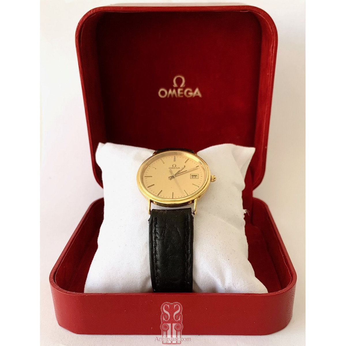 Reloj Omega de oro 18k.