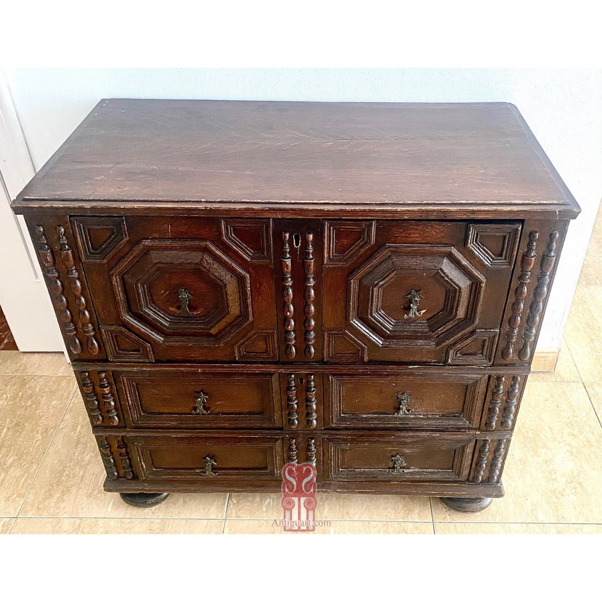 Cassettoncino in rovere, XVIII secolo