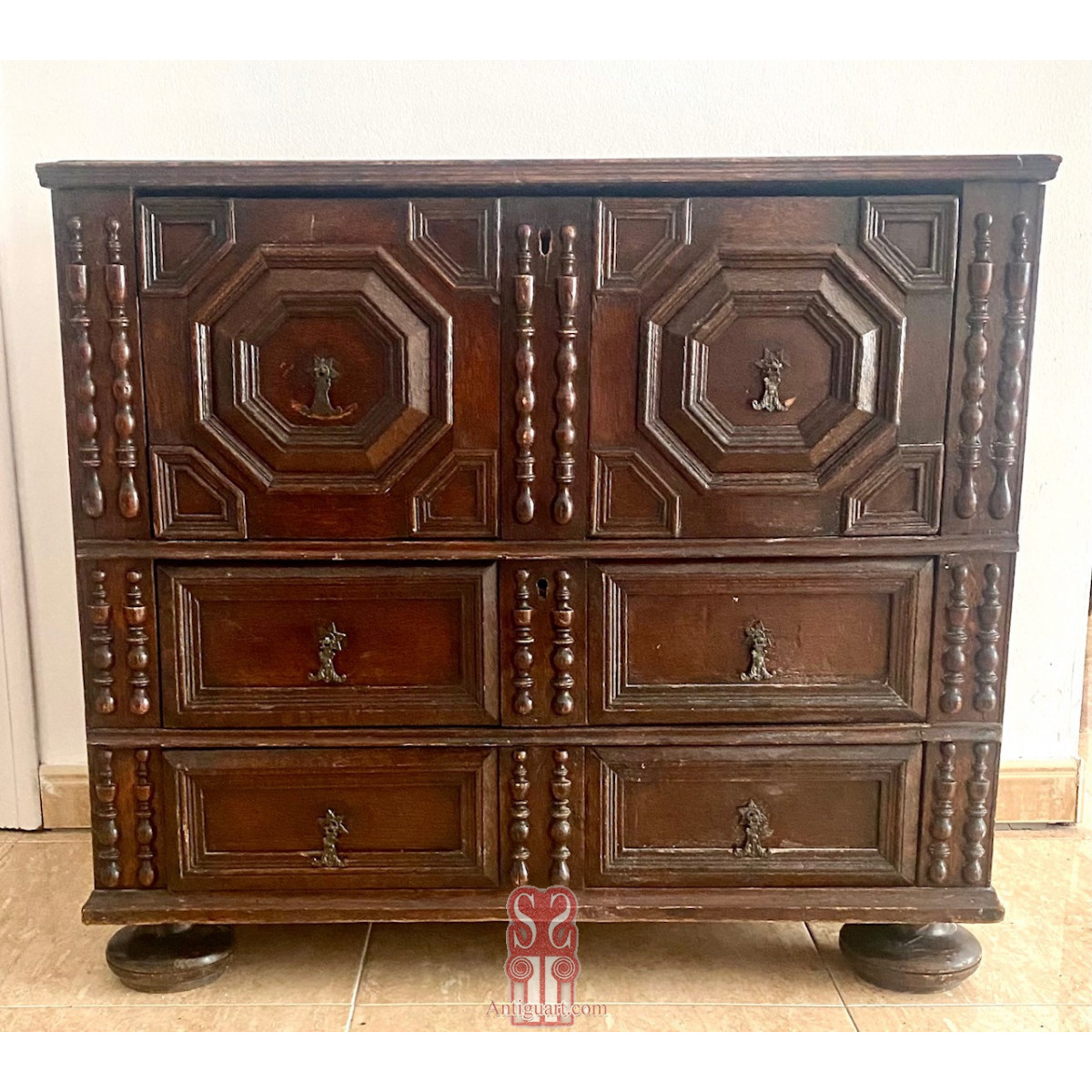 Cassettoncino in rovere, XVIII secolo