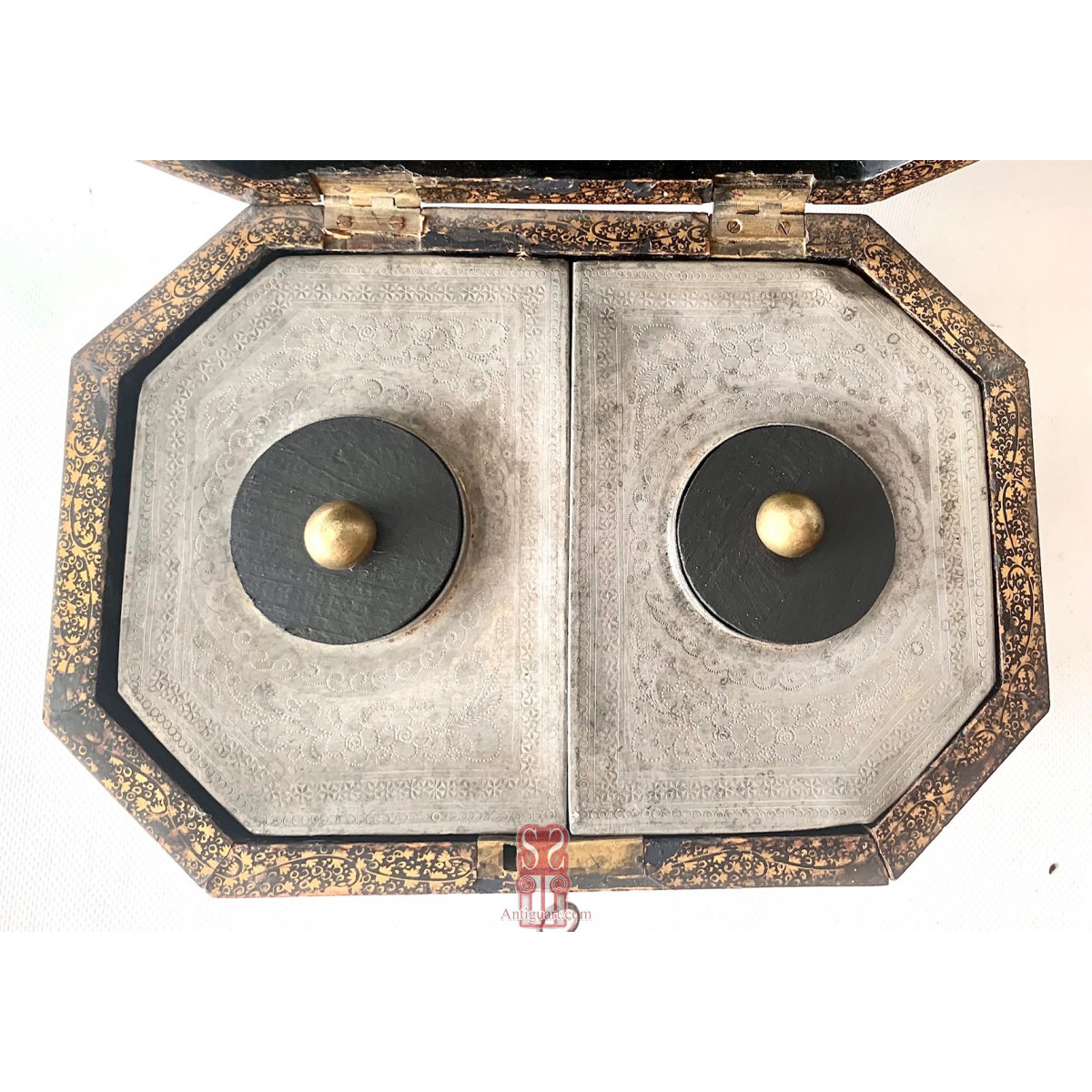 Caja para el the, China, siglo XIX.