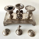 Escribanía o tintero de plata, siglo XIX.