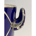 Taza de porcelana Sevres, azul cobalto y plata. Mitad Siglo XIX.