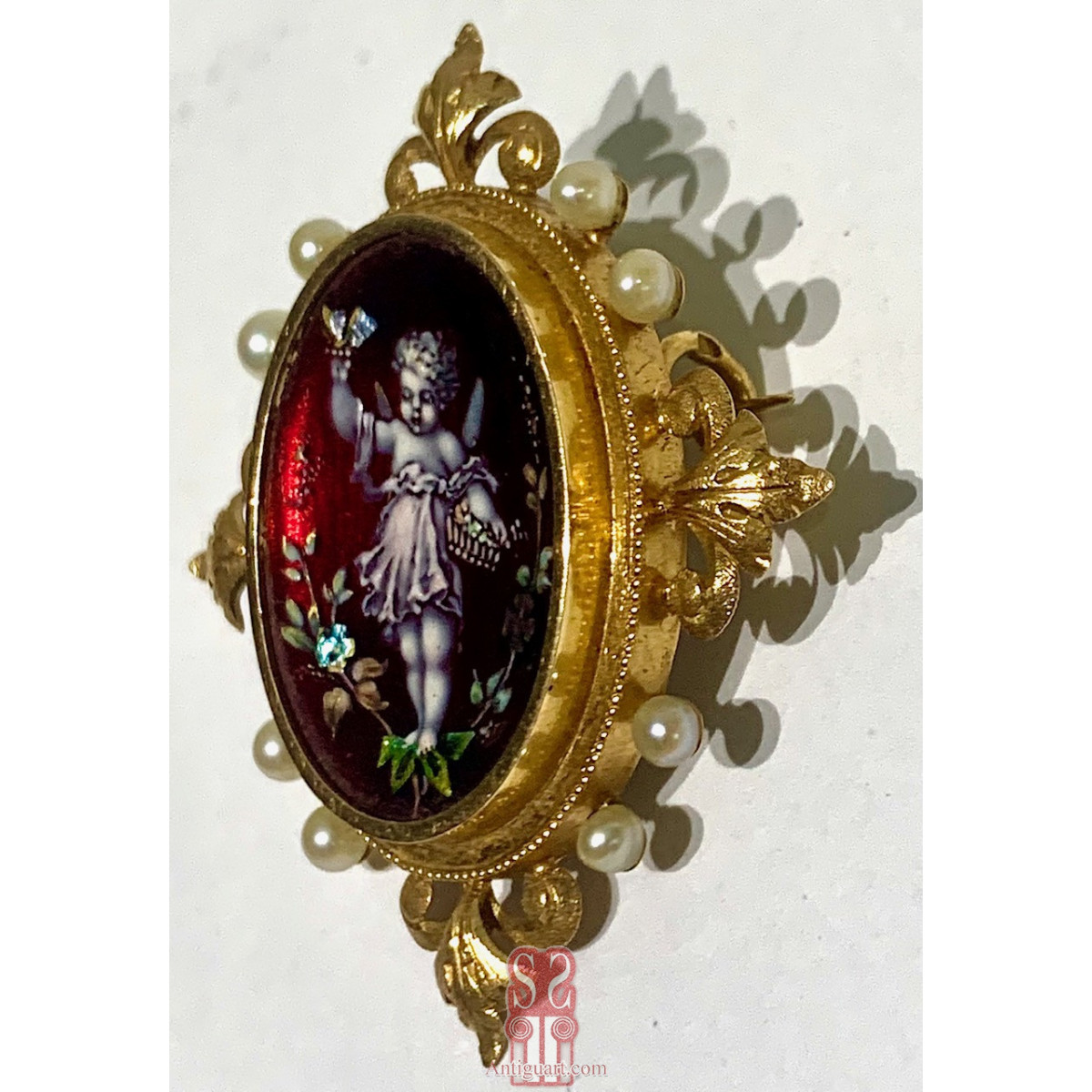 Broche de oro 18k. Principios Siglo XX.