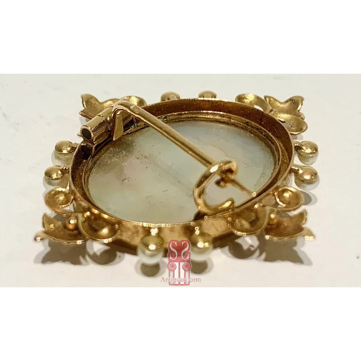 Broche de oro 18k. Principios Siglo XX.