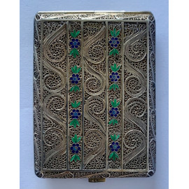 Pitillera en filigrana de plata y esmaltada. Portugal, principios del Siglo XX. 2