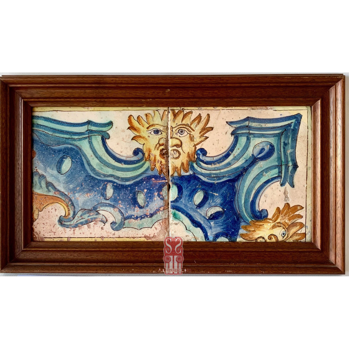 Pareja azulejos valencianos, Mascarona. Siglo XVIII.