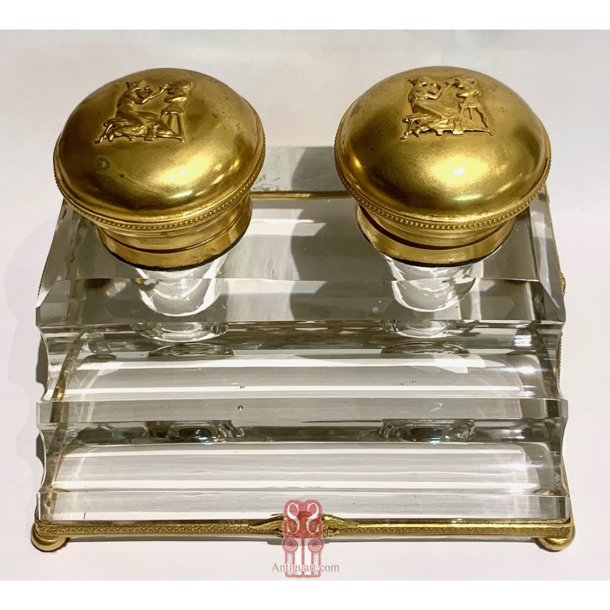 Tintero doble de bronce y cristal Imperio. Francia Siglo XIX.