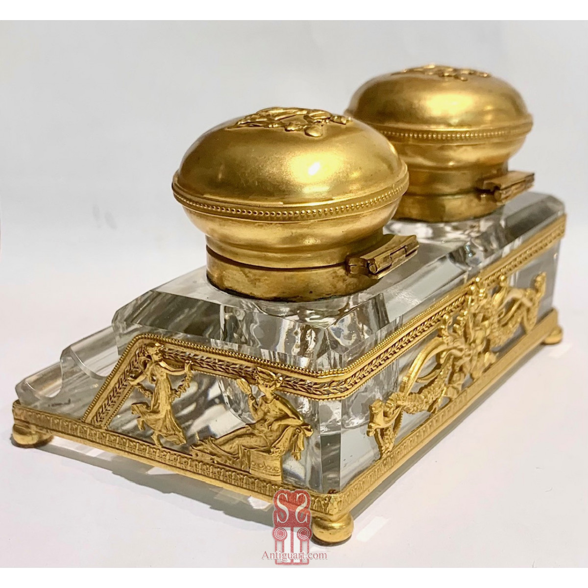 Tintero doble de bronce y cristal Imperio. Francia Siglo XIX.