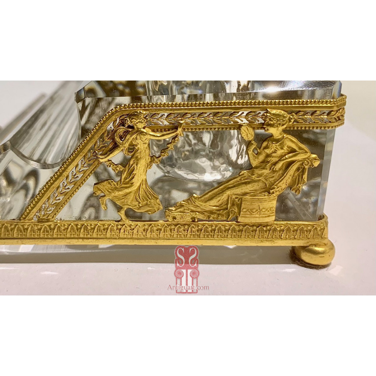 Tintero doble de bronce y cristal Imperio. Francia Siglo XIX.