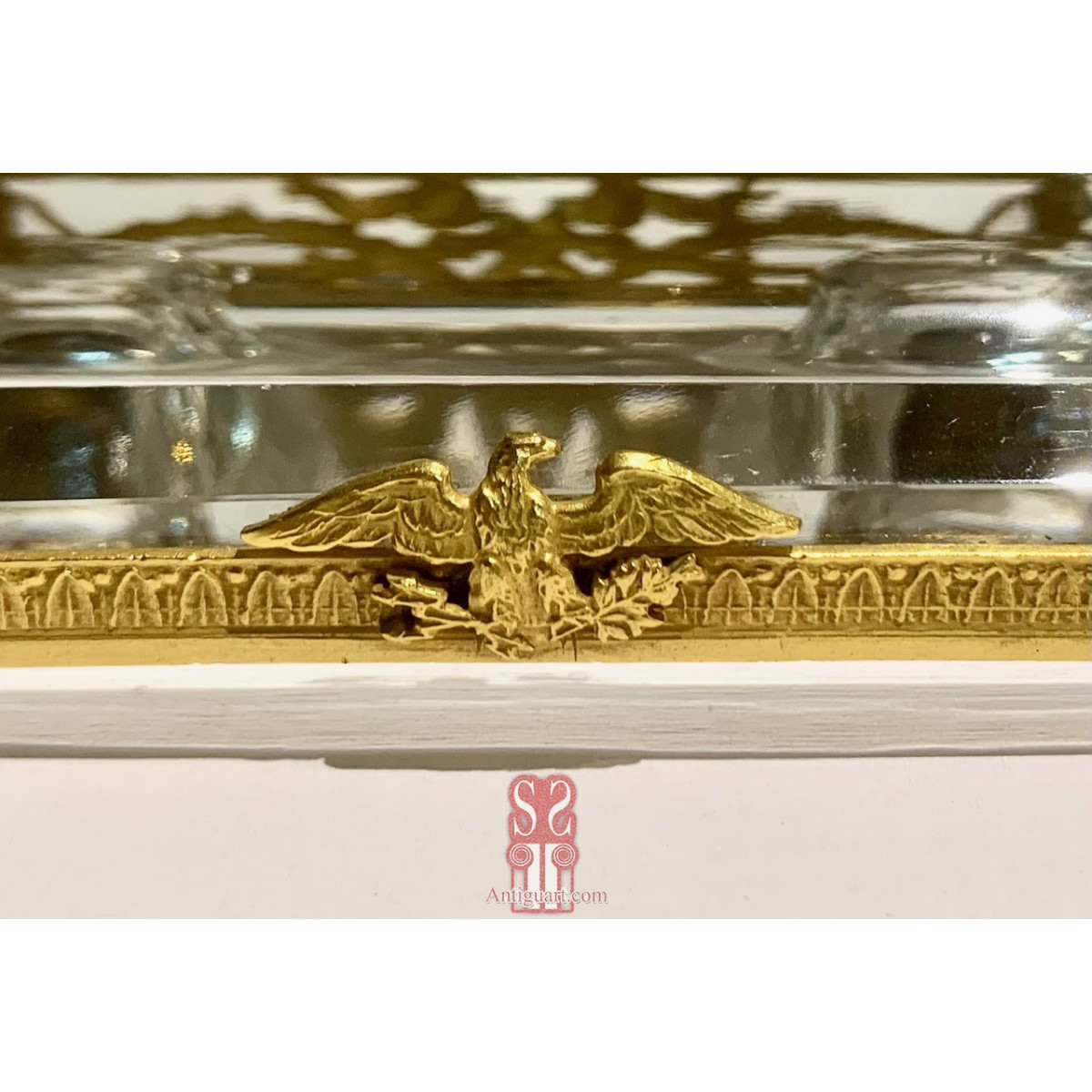 Tintero doble de bronce y cristal Imperio. Francia Siglo XIX.